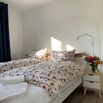 Bei Den Kreidefelsen - Ihr Zuhause Auf Ruegen *